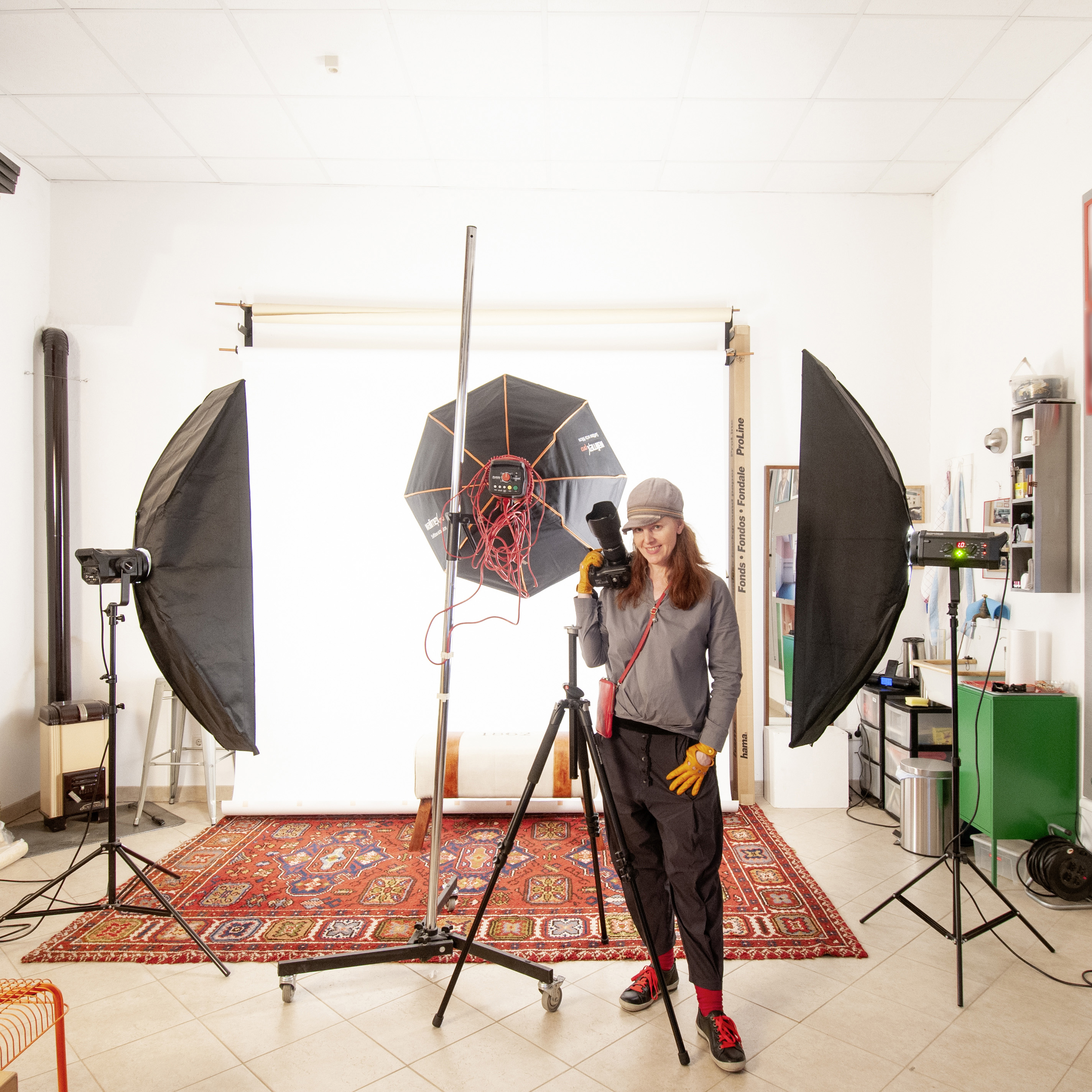 Fotografin Heneis im Atelier